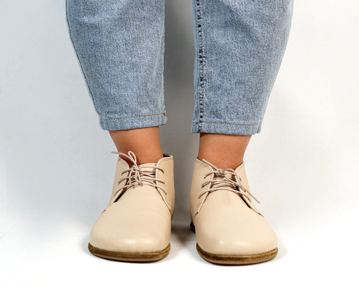 Smooth Barefoot Bootie Laces Shoes – Classic Sole — Leather Sole – Cream