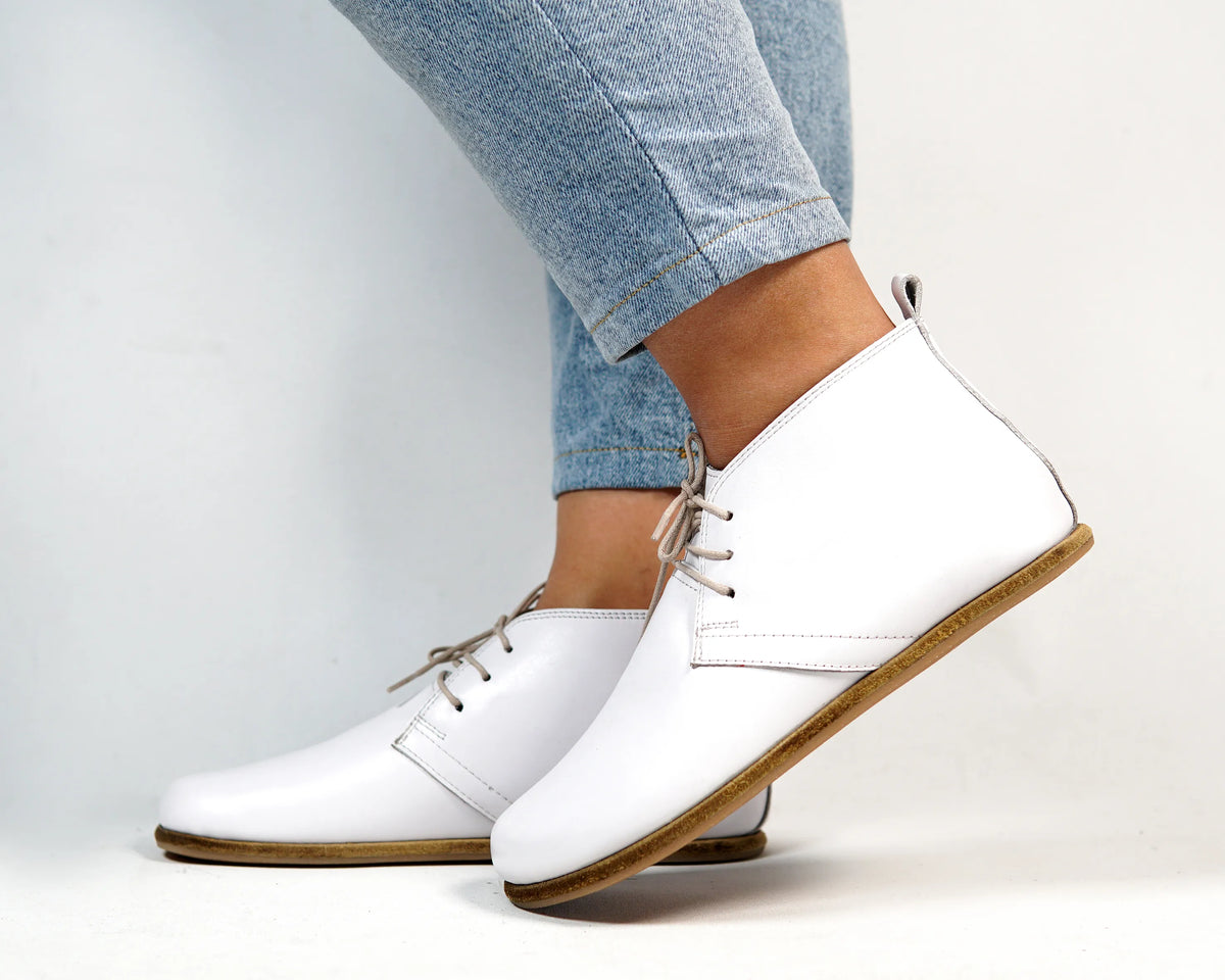 Smooth Barefoot Bootie Laces Shoes – Classic Sole — Leather Sole – White