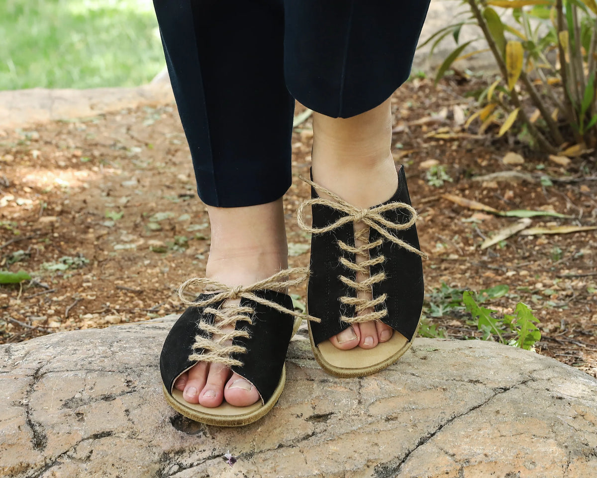 Nubuck Barefoot Laces Sandals Shoes – Classic Sole — Leather Sole – Black