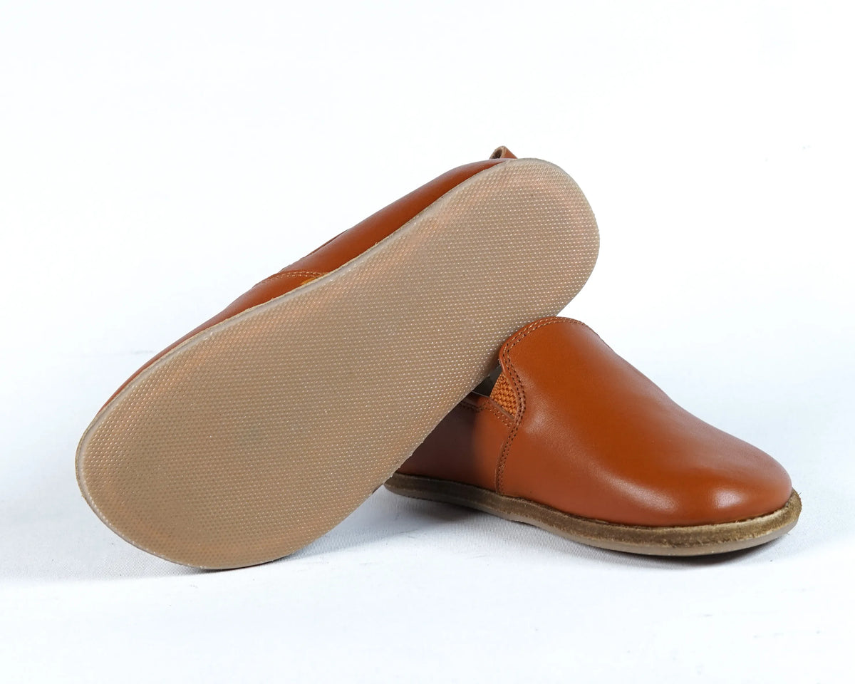 Smooth Barefoot Ballet Shoes – Classic Sole — Leather Sole – Tan
