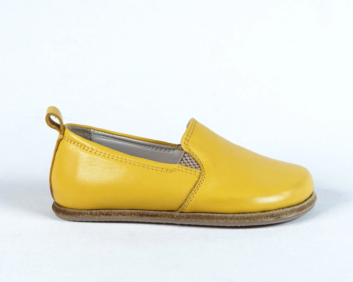 Smooth Barefoot Ballet Shoes – Classic Sole — Leather Sole – Yellow