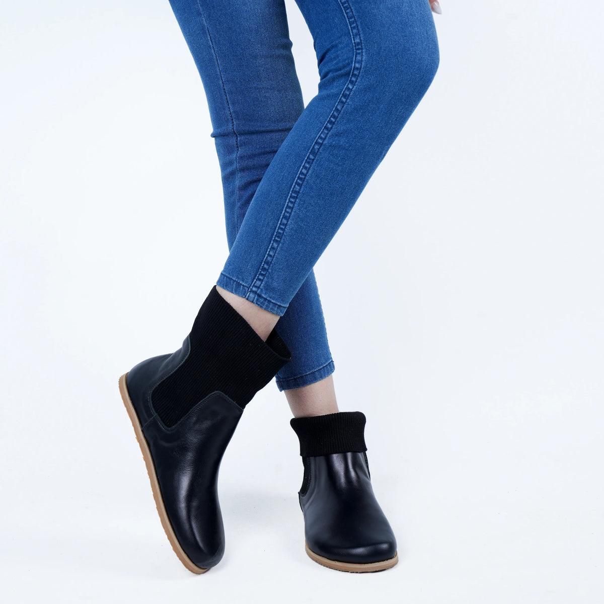 Smooth Barefoot Socks Chelsea Shoes – Eva Outsole – Black