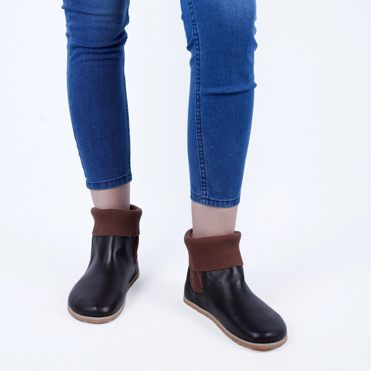 Smooth Barefoot Socks Chelsea Shoes – Eva Outsole – Dark Brown