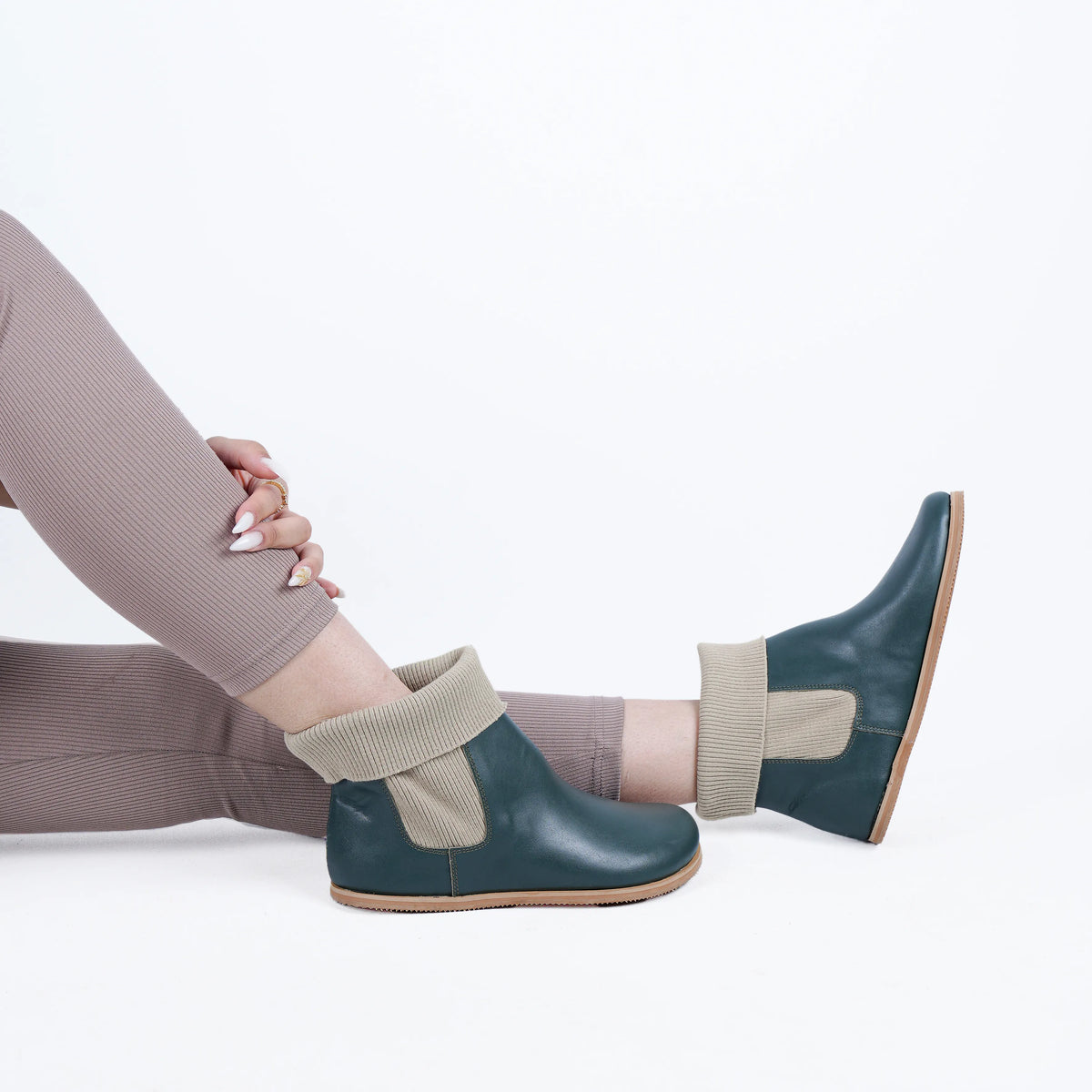 Smooth Barefoot Socks Chelsea Shoes – Eva Outsole – Green