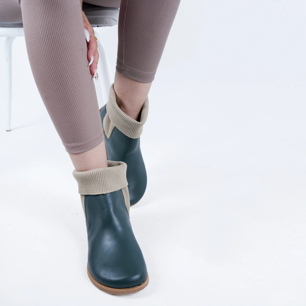 Smooth Barefoot Socks Chelsea Shoes – Eva Outsole – Green