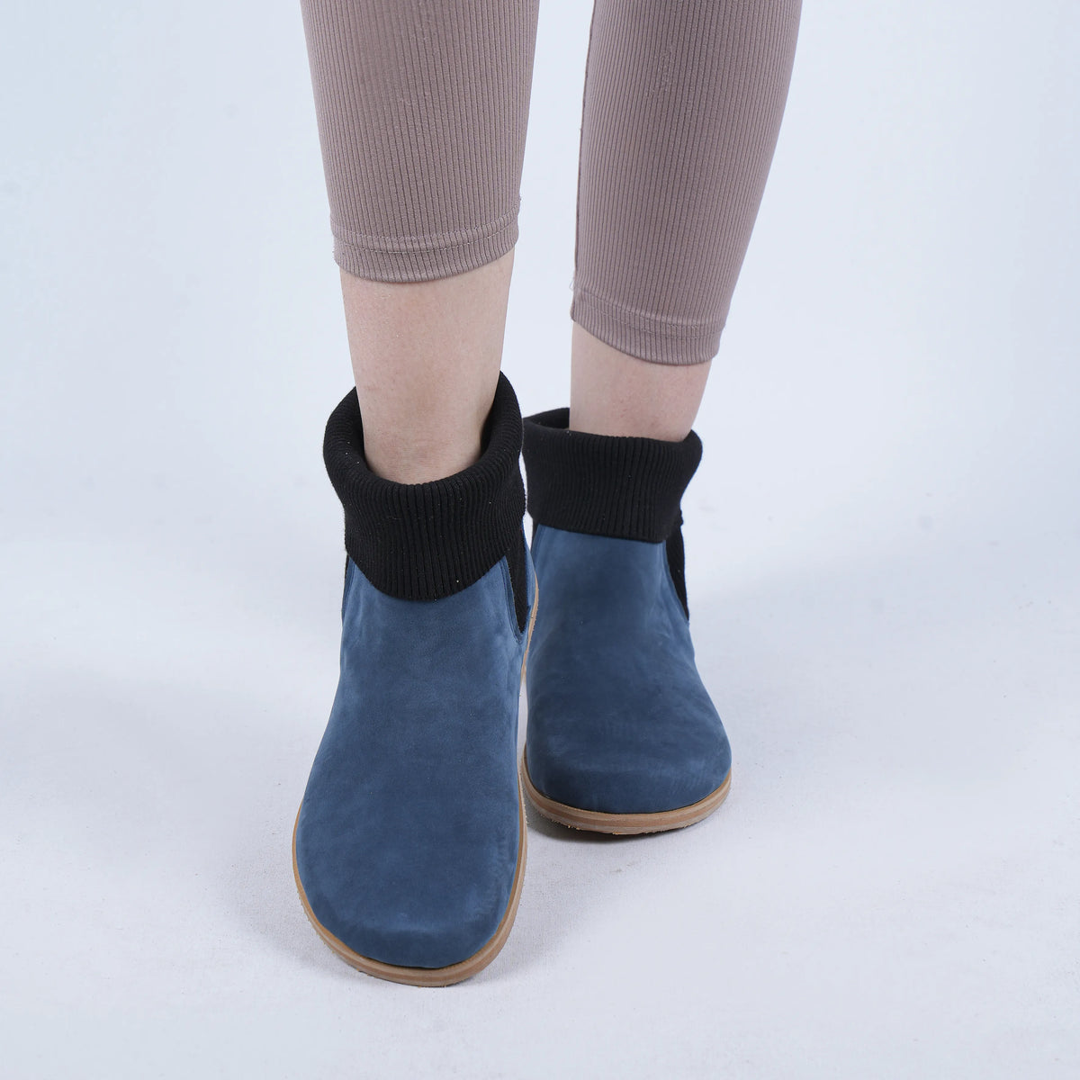 Nubuck Barefoot Socks Chelsea Shoes – Eva Outsole – Jeans