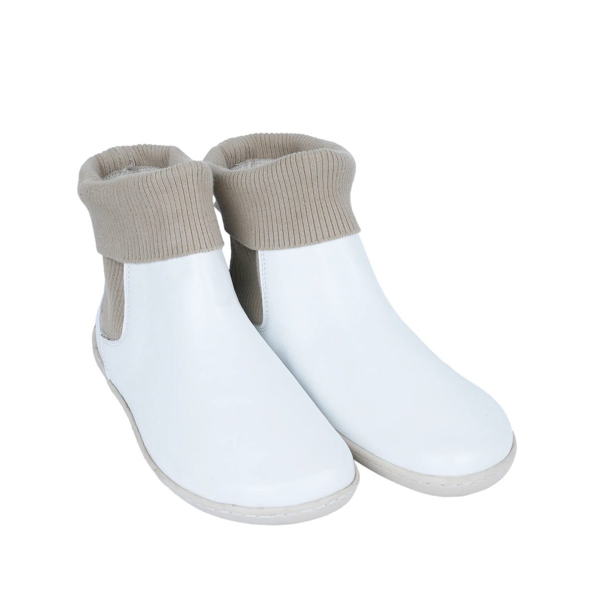 Smooth Barefoot Socks Chelsea Shoes – 6mm Rubber Sole – White