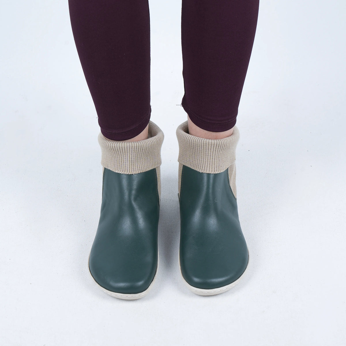 Smooth Barefoot Socks Chelsea Shoes – 6mm Rubber Sole – Green