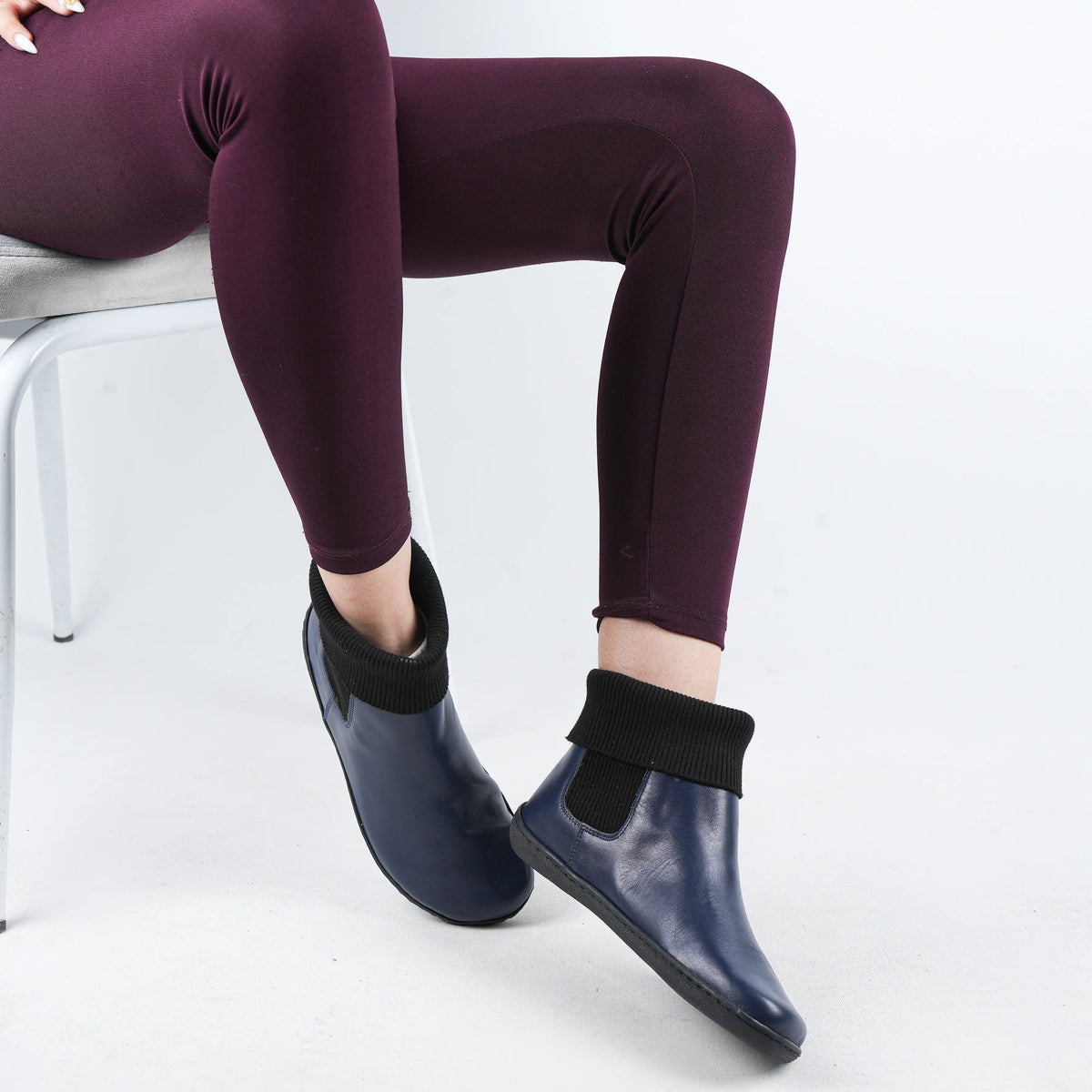 Smooth Barefoot Socks Chelsea Shoes – 6mm Rubber Sole – Navy Blue