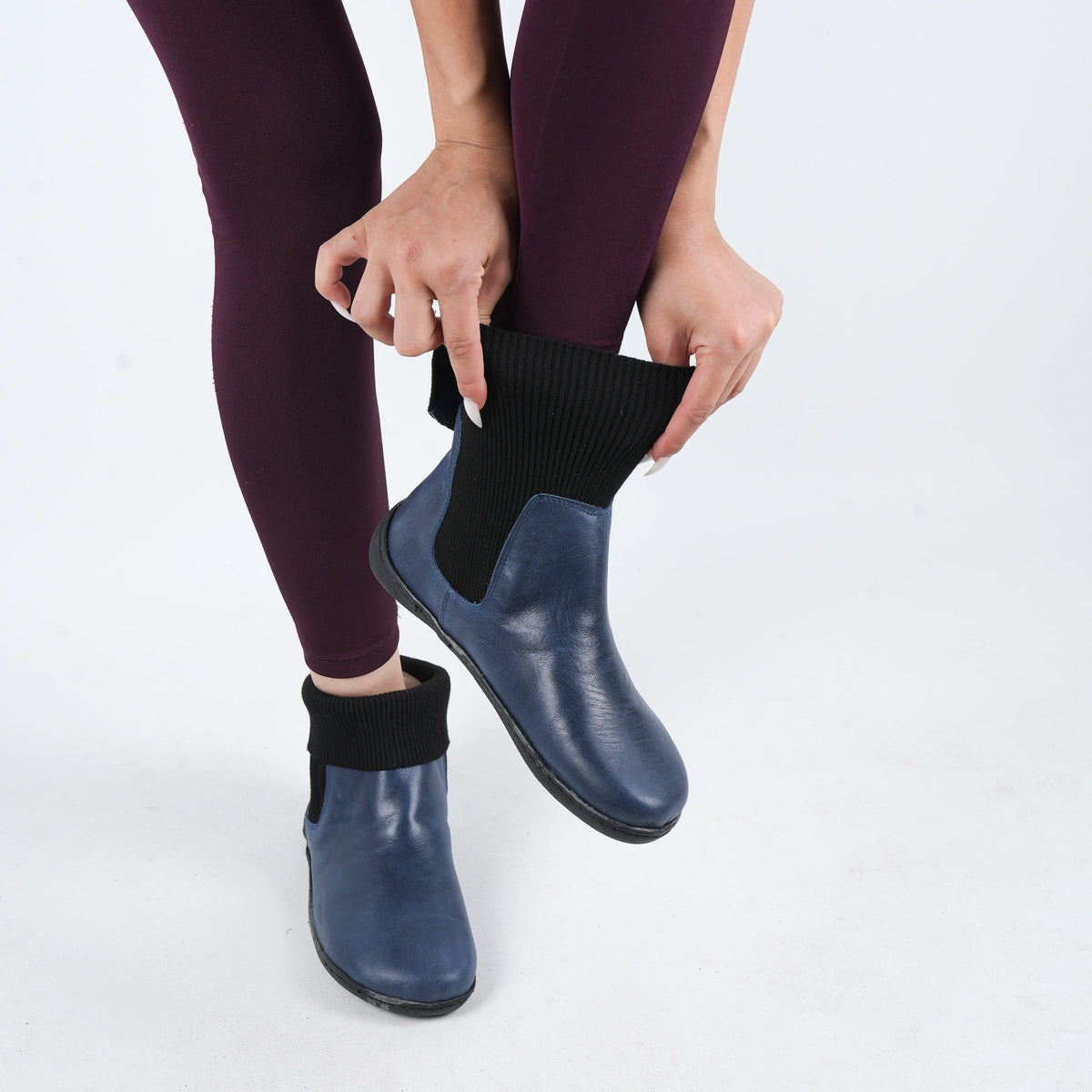 Crazy Barefoot Socks Chelsea Shoes – 6mm Rubber Sole – Navy Blue