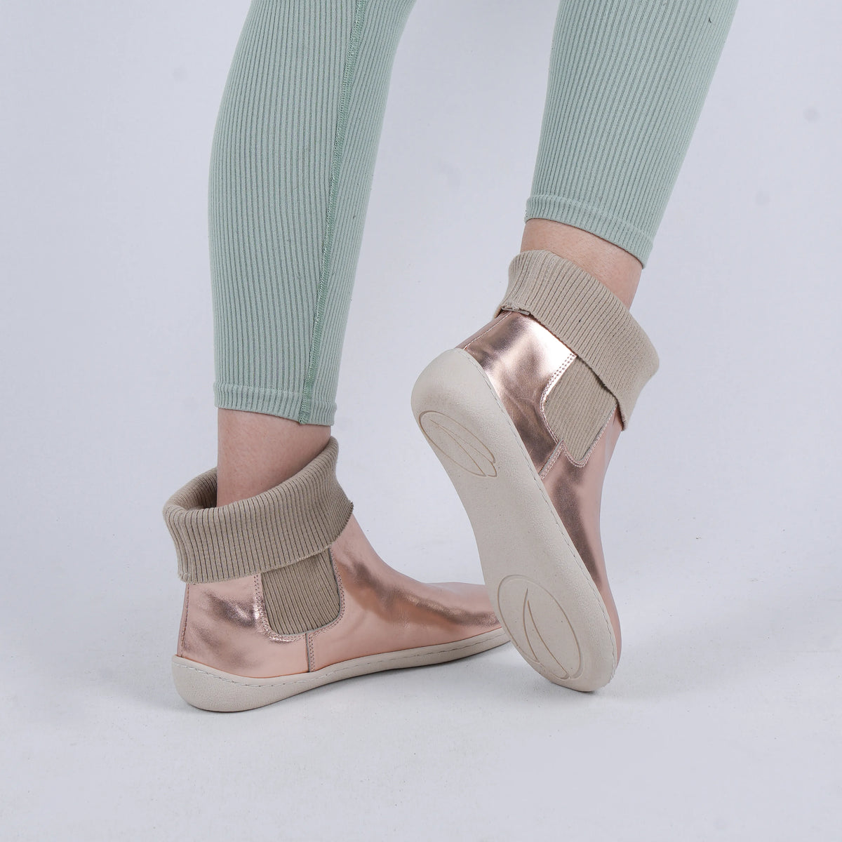 Bright Barefoot Socks Chelsea Shoes – 6mm Rubber Sole – Rose Gold