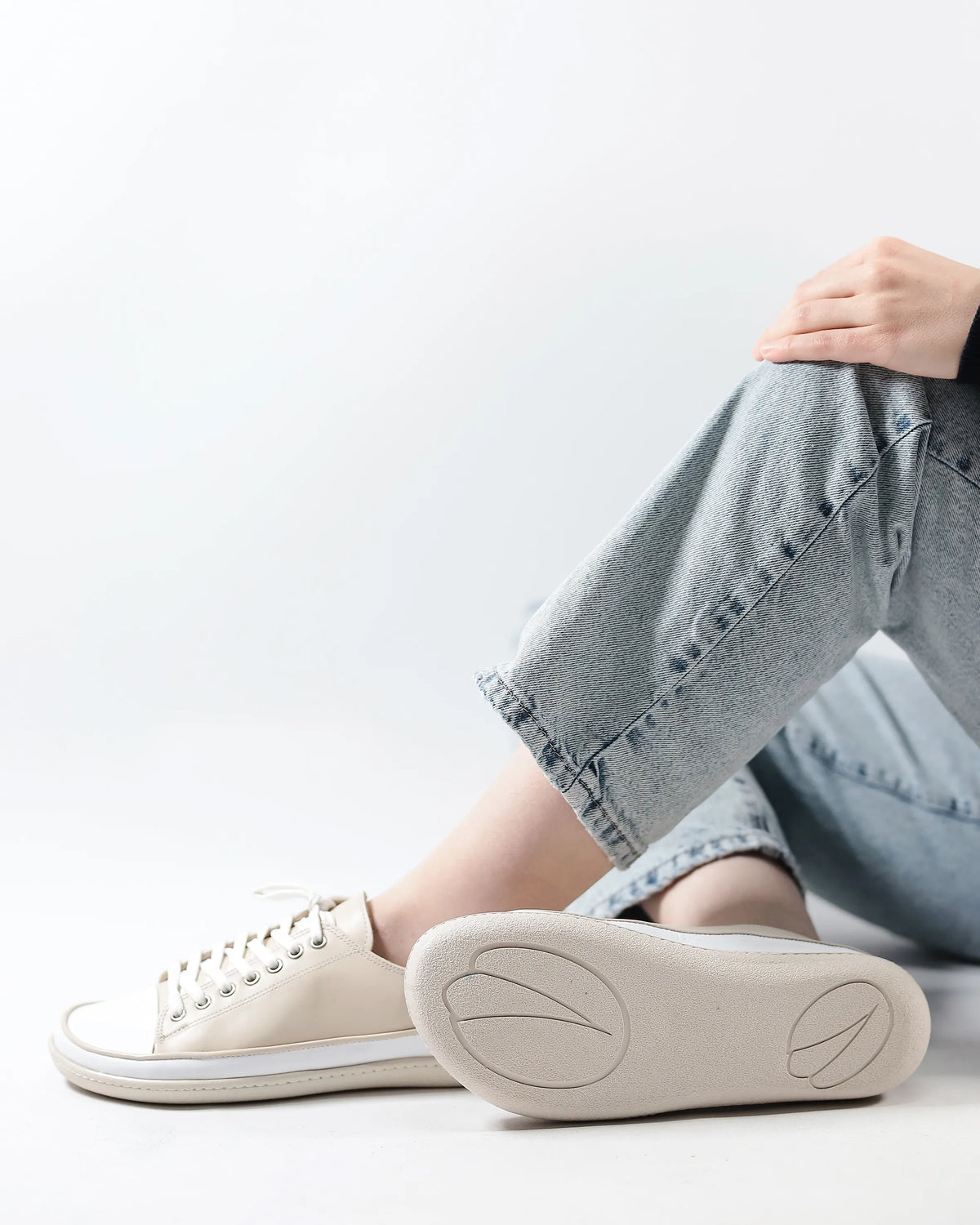 Smooth Barefoot Converse Shoes – 6mm Rubber Sole – Cream