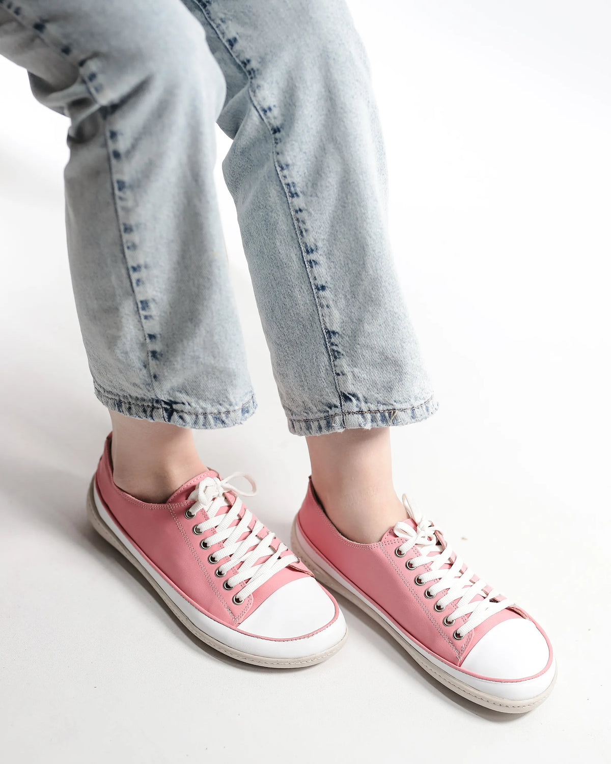 Smooth Barefoot Converse Shoes – 6mm Rubber Sole – Pink