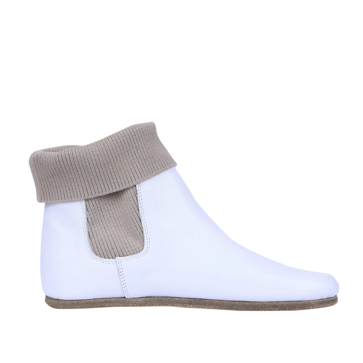 Smooth Barefoot Socks Chelsea Shoes – Classic Sole — Leather Sole – White