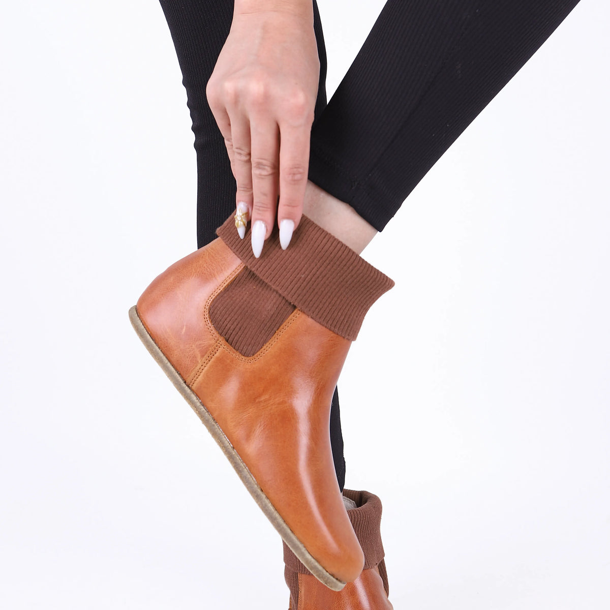 Crazy Barefoot Socks Chelsea Shoes – Classic Sole — Leather Sole – Honey Camel