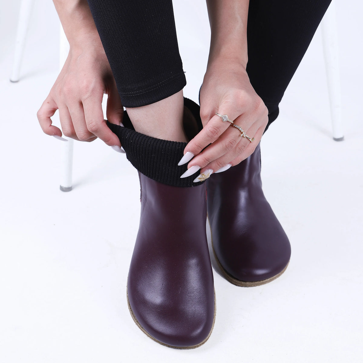 Smooth Barefoot Socks Chelsea Shoes – Classic Sole — Leather Sole – Burgundy