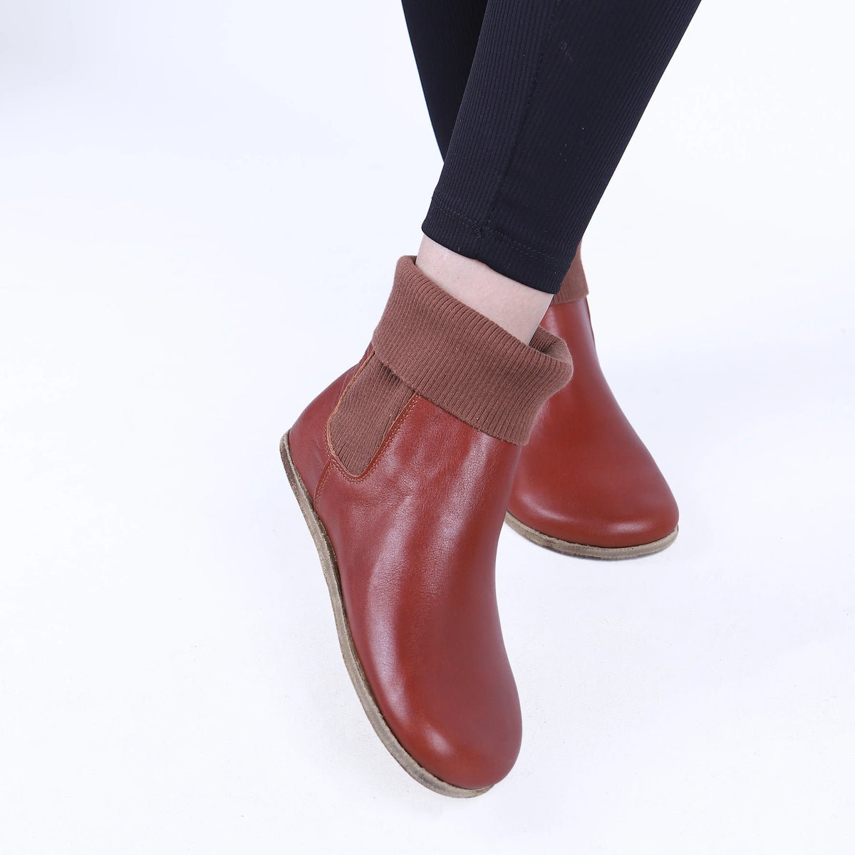 Smooth Barefoot Socks Chelsea Shoes – Classic Sole — Leather Sole – Brown