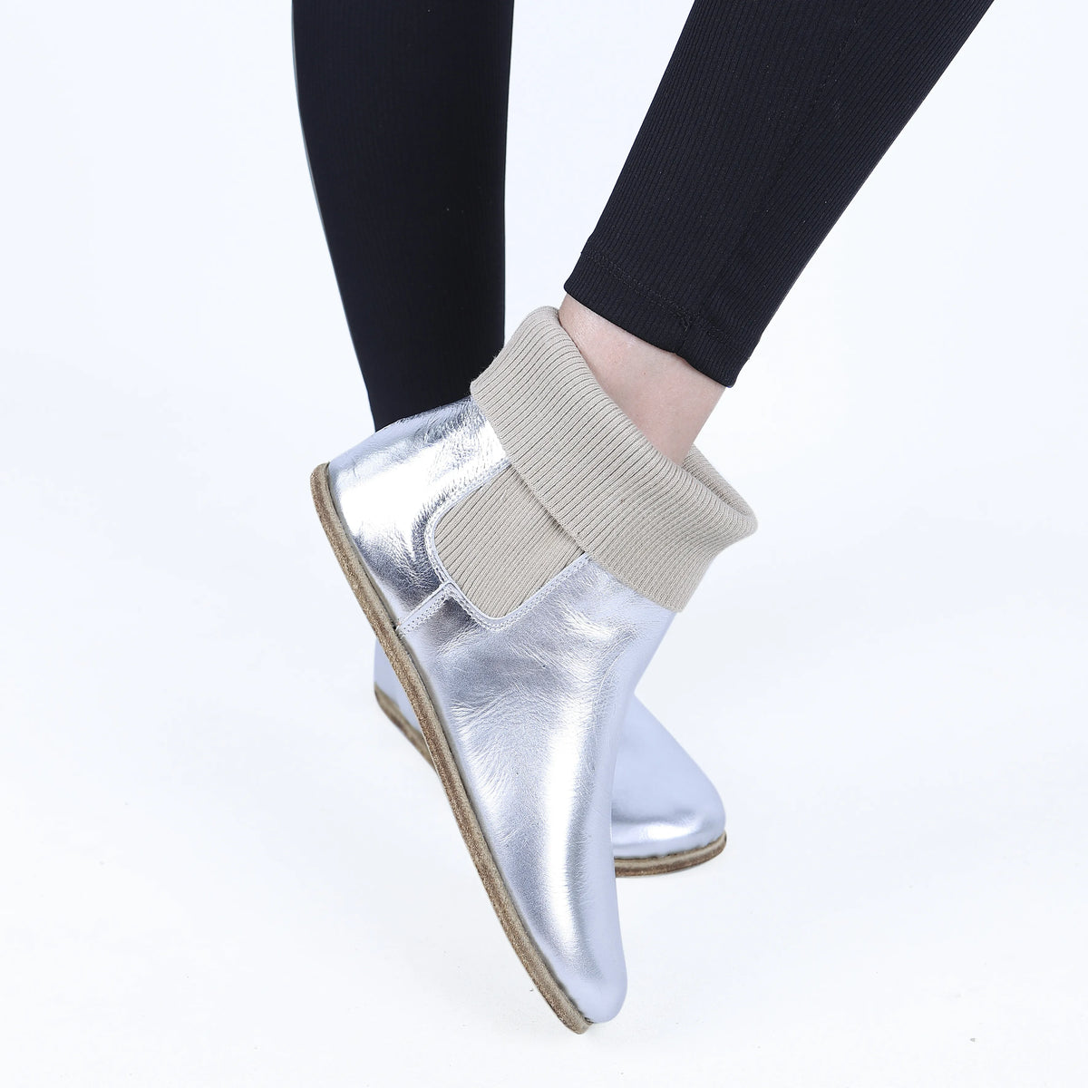Bright Barefoot Socks Chelsea Shoes – Classic Sole — Leather Sole – Silver