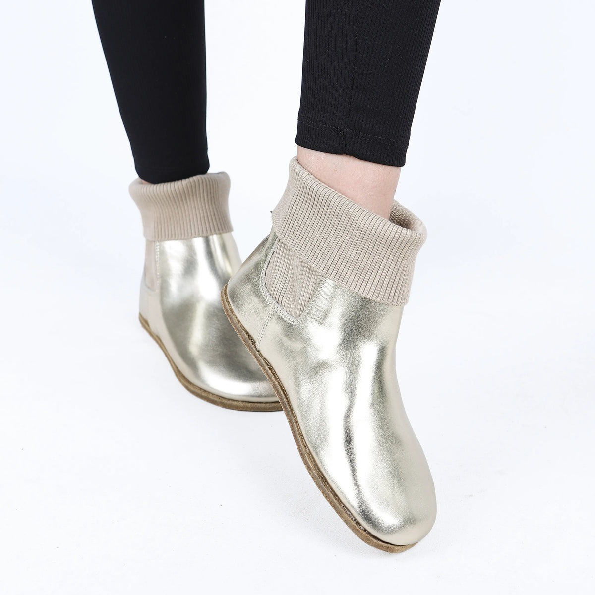 Bright Barefoot Socks Chelsea Shoes – Classic Sole — Leather Sole – Gold