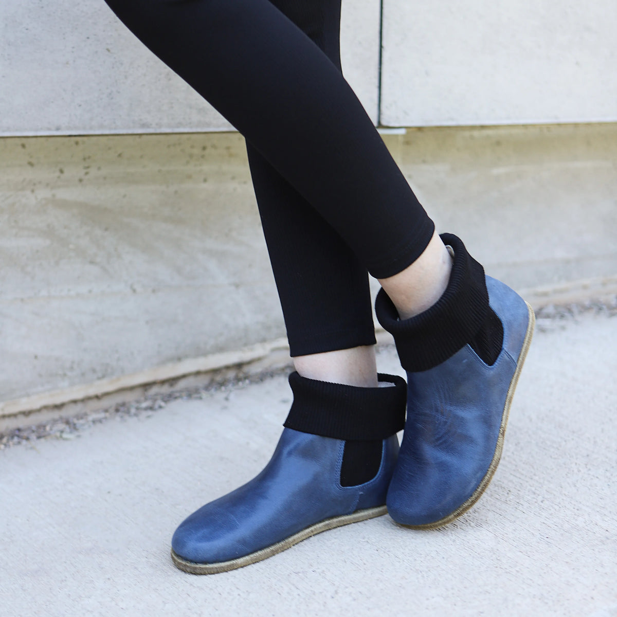 Crazy Barefoot Socks Chelsea Shoes – Classic Sole — Leather Sole – Navy Blue