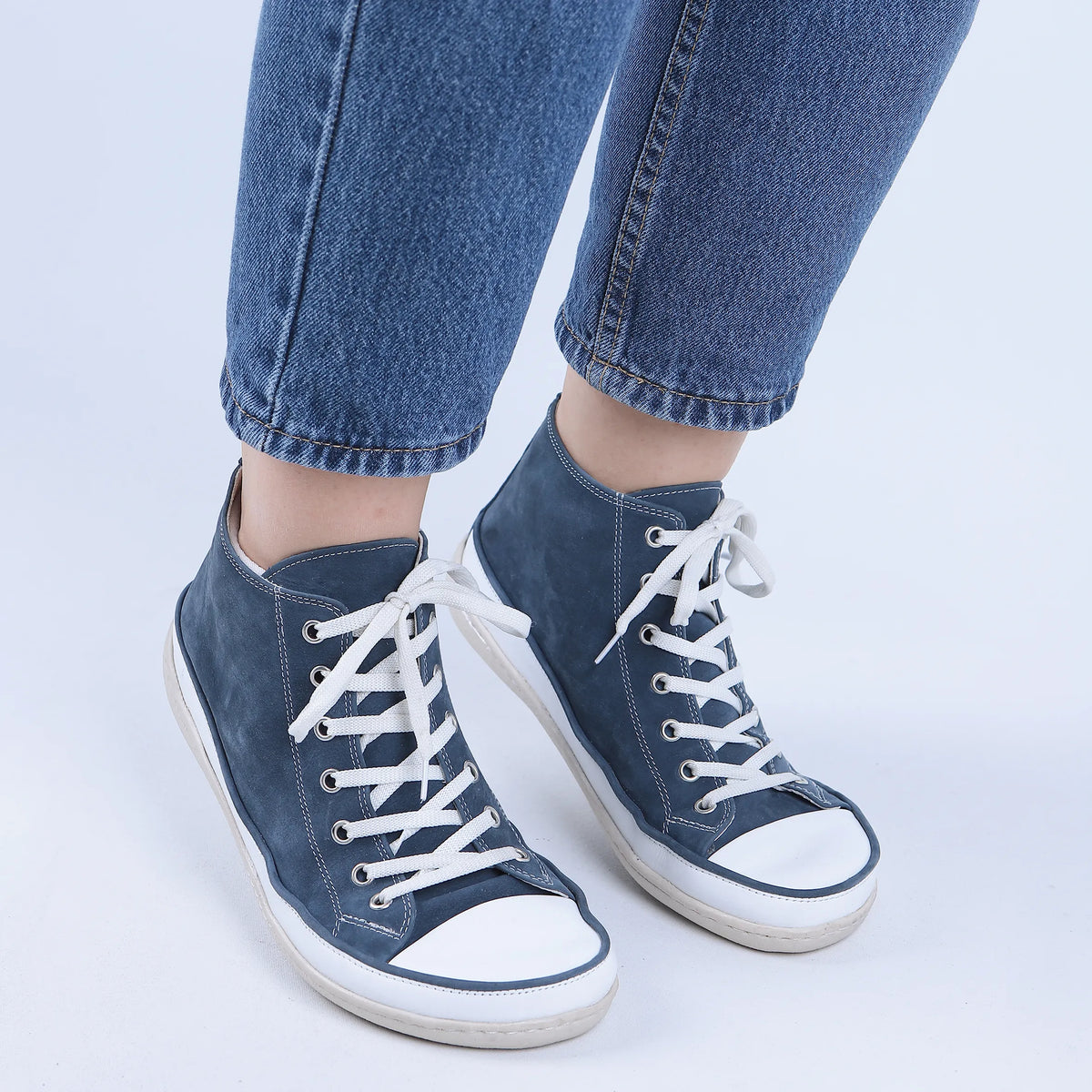Nubuck Barefoot Long Boots Converse Shoes – 6mm Rubber Sole – Jeans
