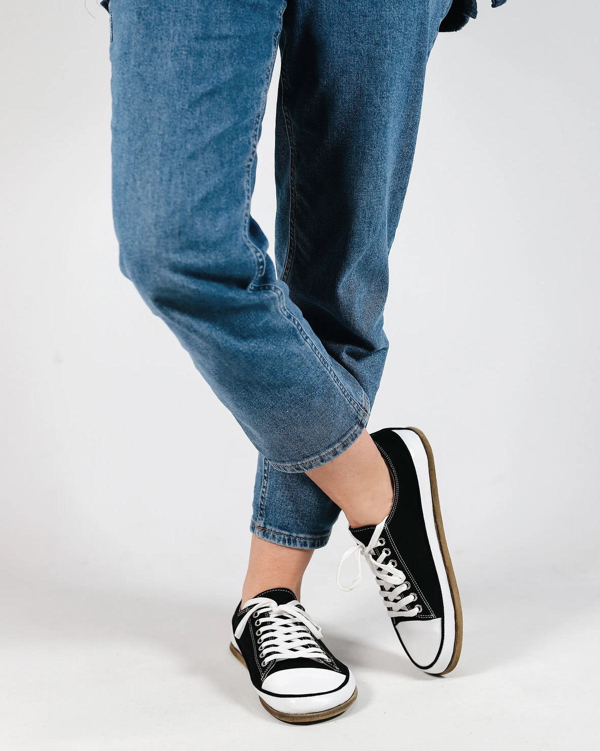 Nubuck Barefoot Converse Shoes – Classic Sole — Leather Sole – Black