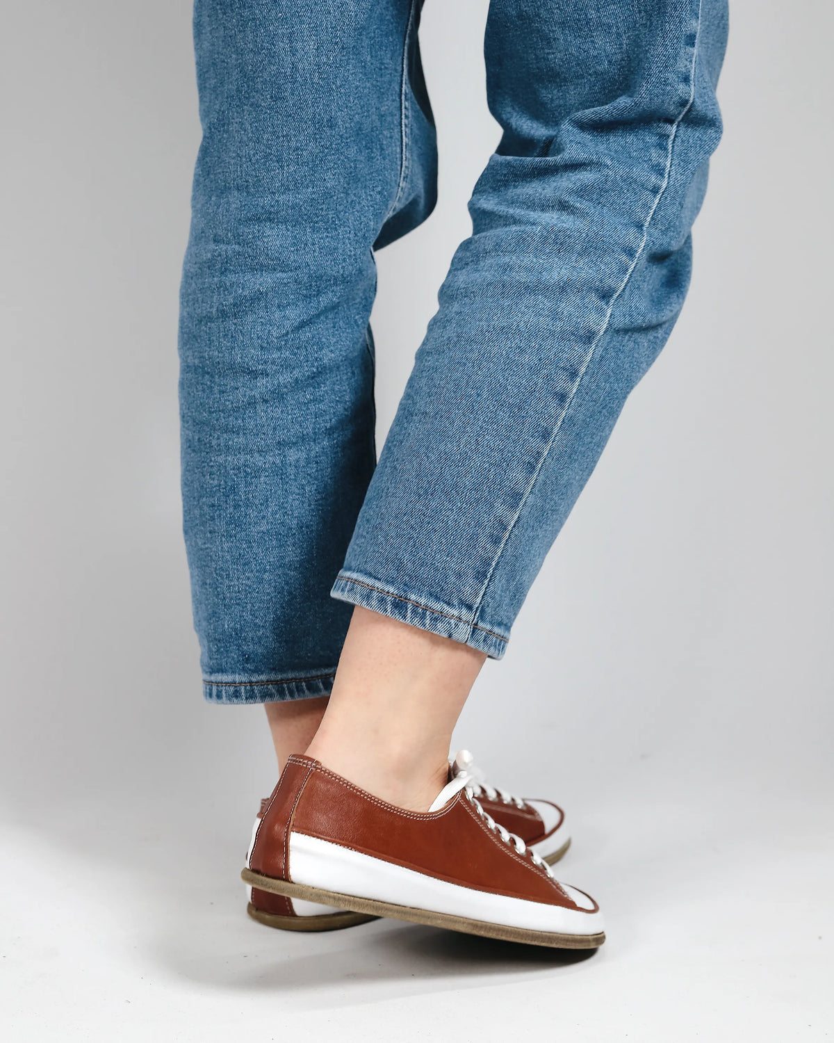 Smooth Barefoot Converse Shoes – Classic Sole — Leather Sole – Brown