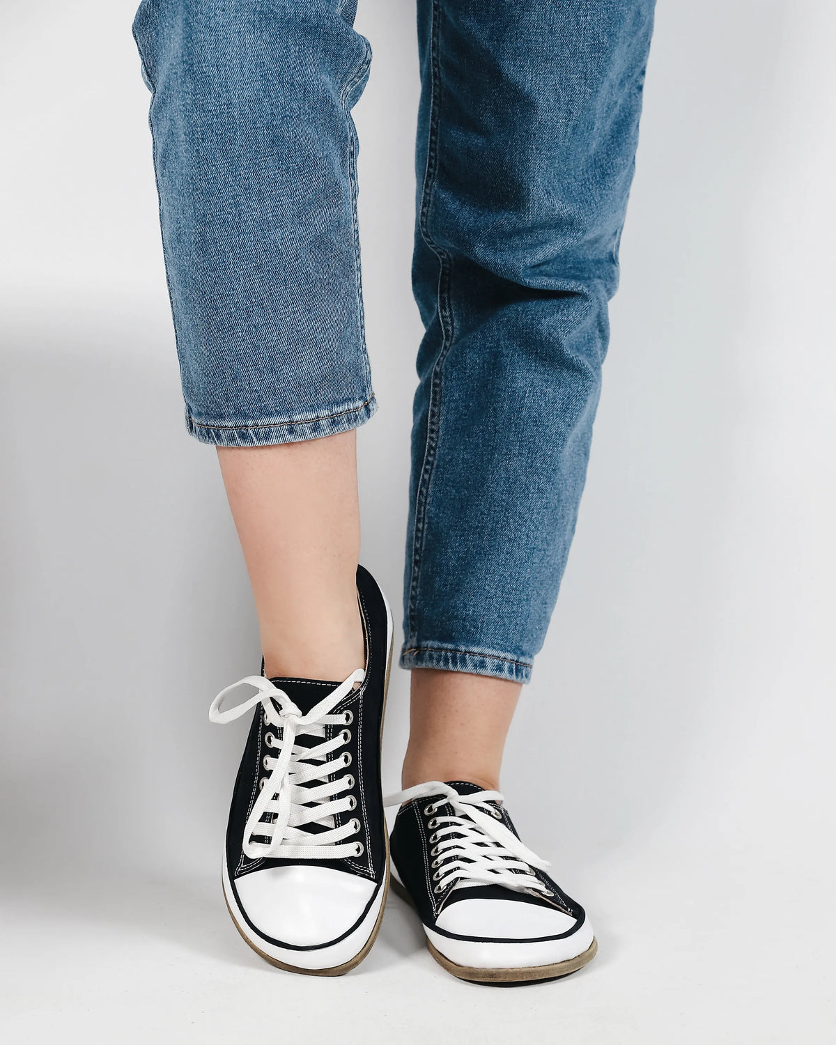Nubuck Barefoot Converse Shoes – Classic Sole — Leather Sole – Black