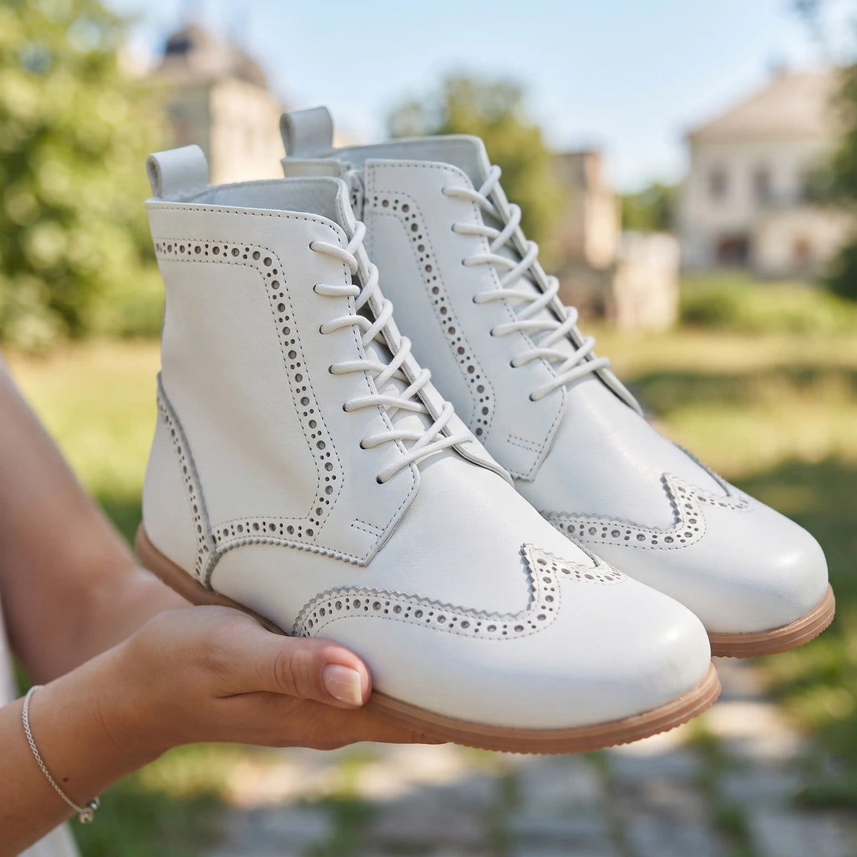 Smooth Barefoot Moccasin Boots Shoes – Eva Outsole – White