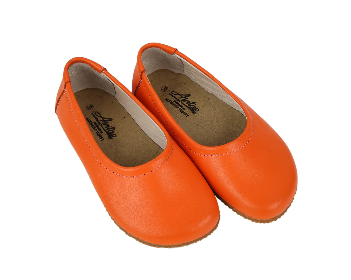 Smooth Barefoot Ballet Shoes – Rubber Sole – Orange