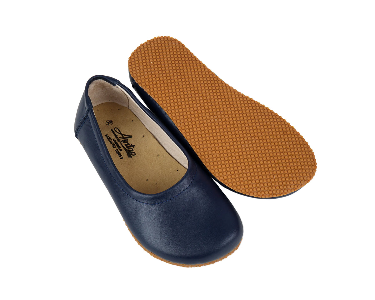 Smooth Barefoot Ballet Shoes – Rubber Sole – Navy Blue