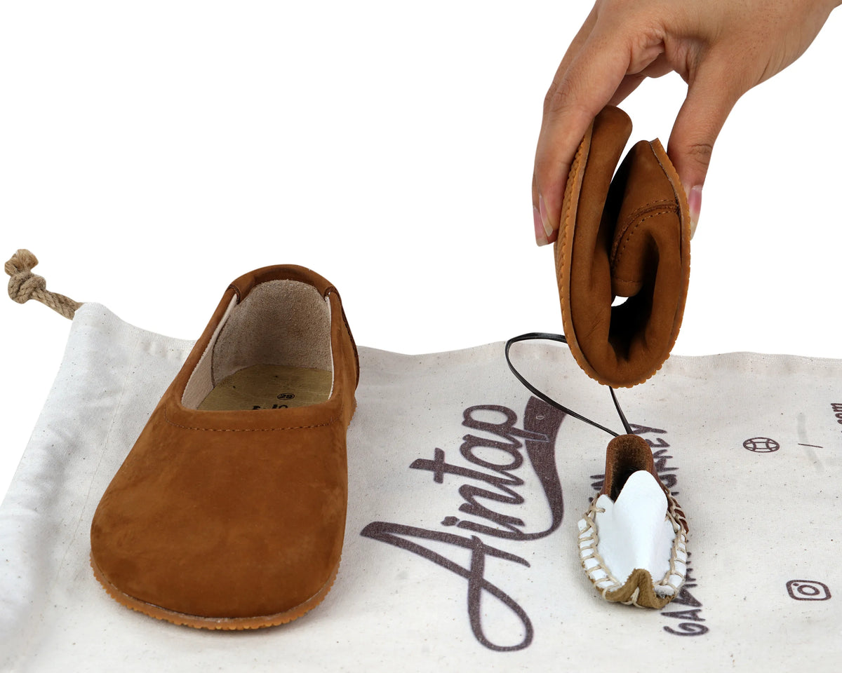 Nubuck Barefoot Ballet Shoes – Rubber Sole – Tan