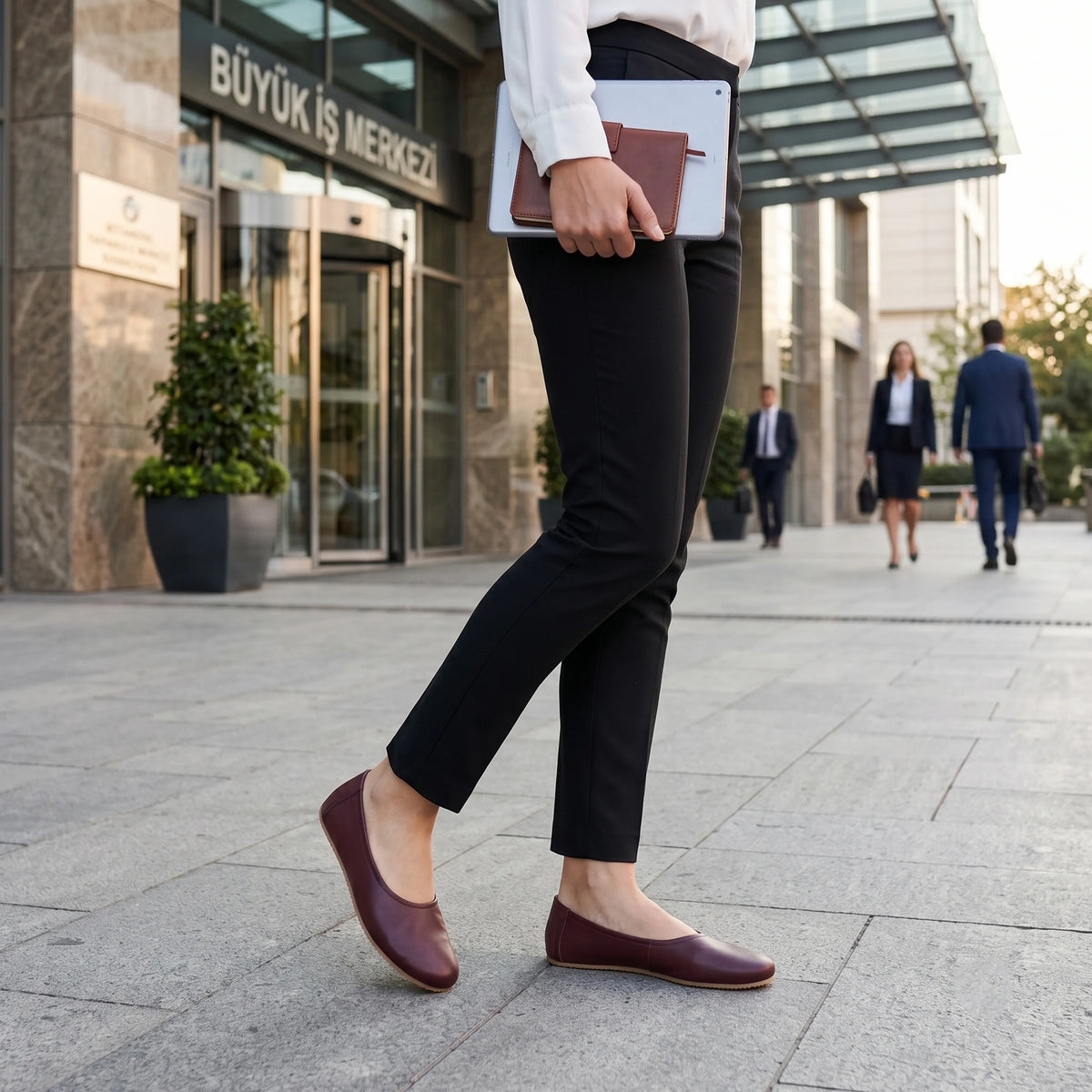 Smooth Barefoot Ballet Shoes – Rubber Sole – Burgundy