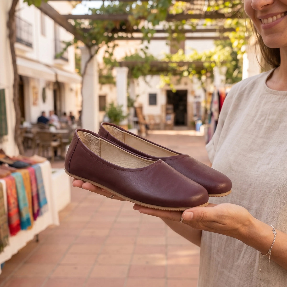 Smooth Barefoot Ballet Shoes – Rubber Sole – Burgundy