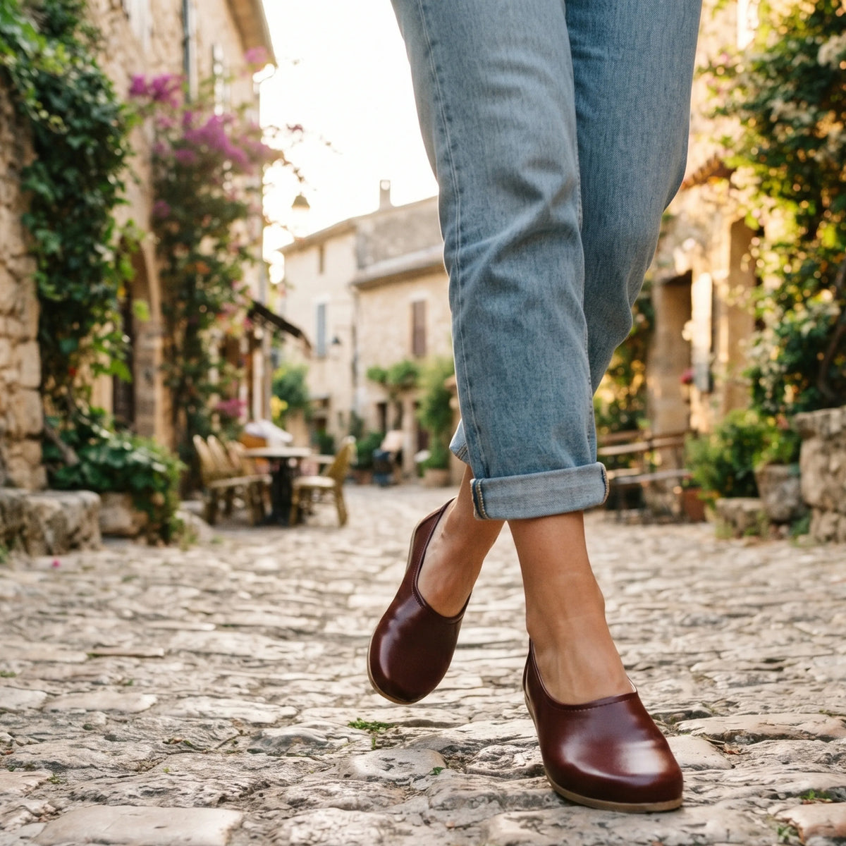 Smooth Barefoot Ballet Shoes – Classic Sole — Leather Sole – Burgundy