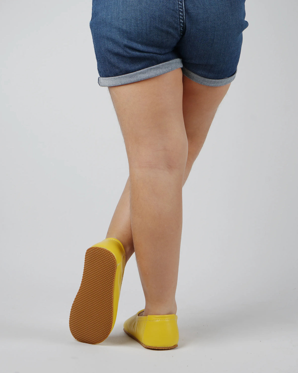 Smooth Barefoot Ballet Shoes – Rubber Sole – Yellow