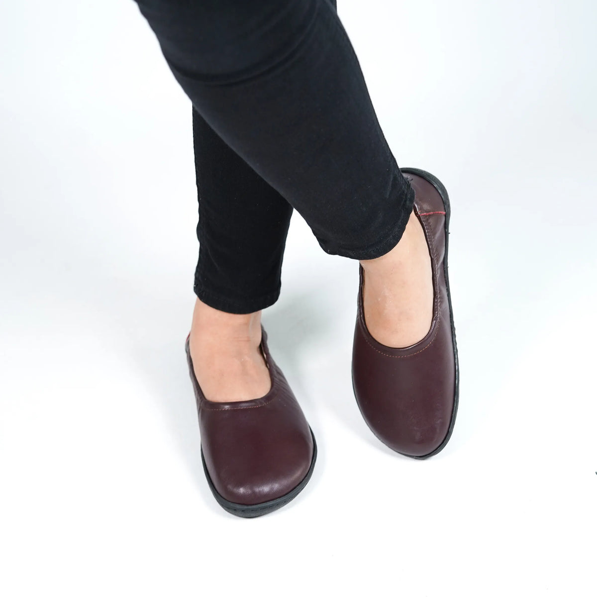 Smooth Barefoot Ballet Shoes –6 mm Rubber Sole – Burgundy