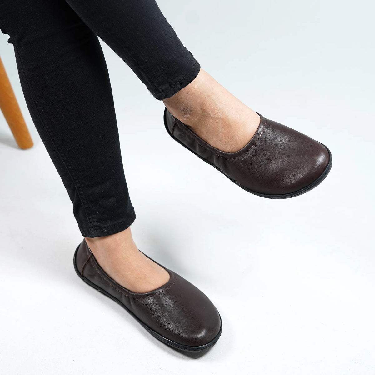 Smooth Barefoot Ballet Shoes –6 mm Rubber Sole – Dark Brown