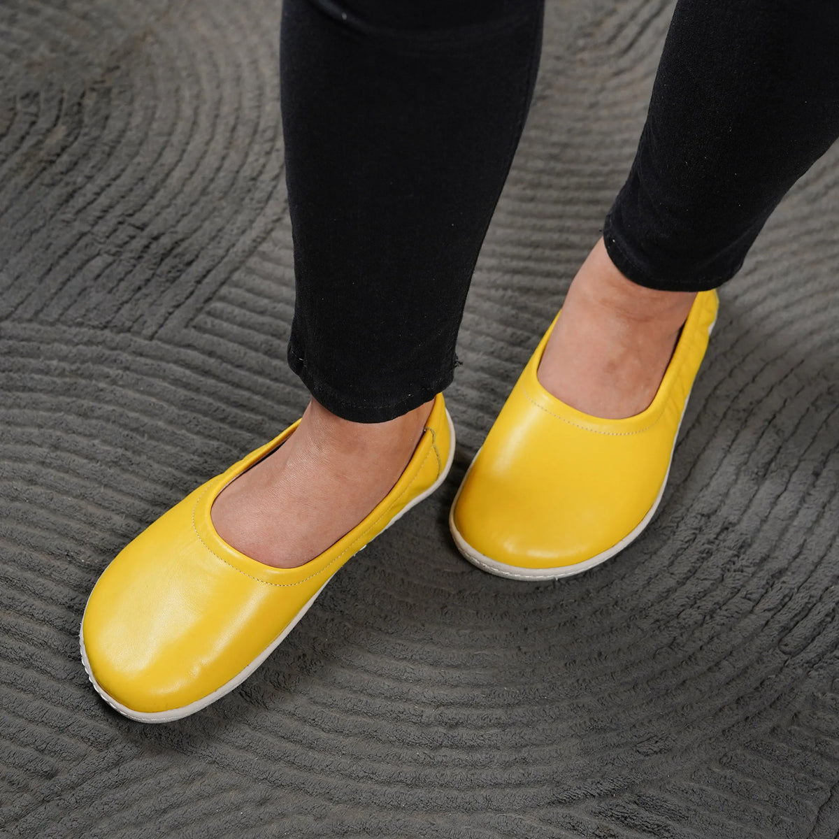 Smooth Barefoot Ballet Shoes –6 mm Rubber Sole – Yellow