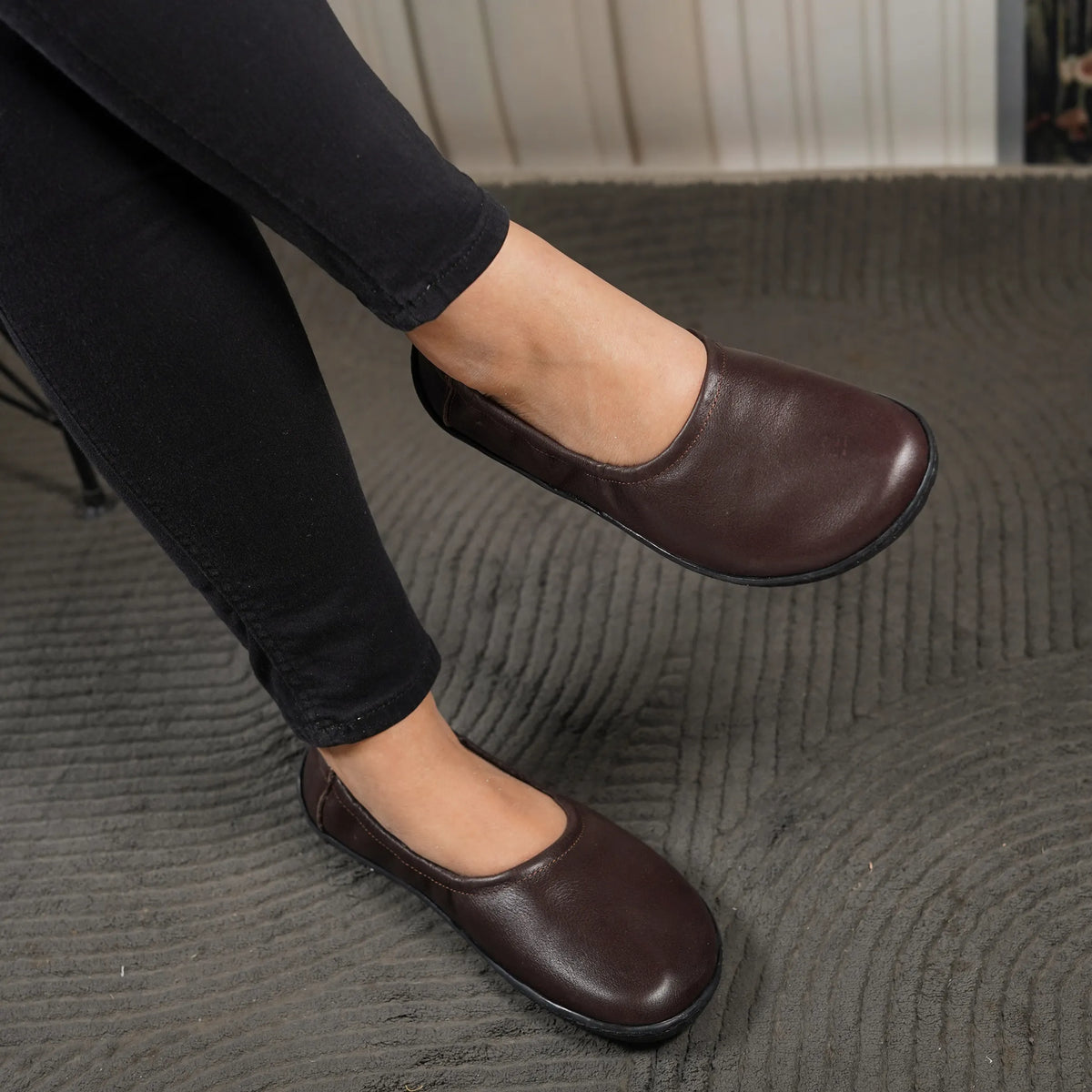 Smooth Barefoot Ballet Shoes –6 mm Rubber Sole – Dark Brown