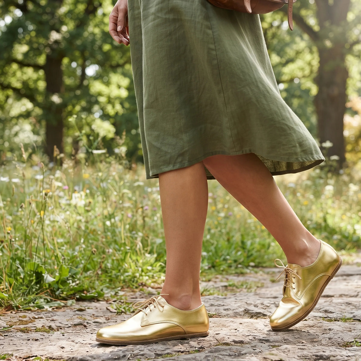 Bright Barefoot Oxford Shoes – Classic Sole — Leather Sole – Gold