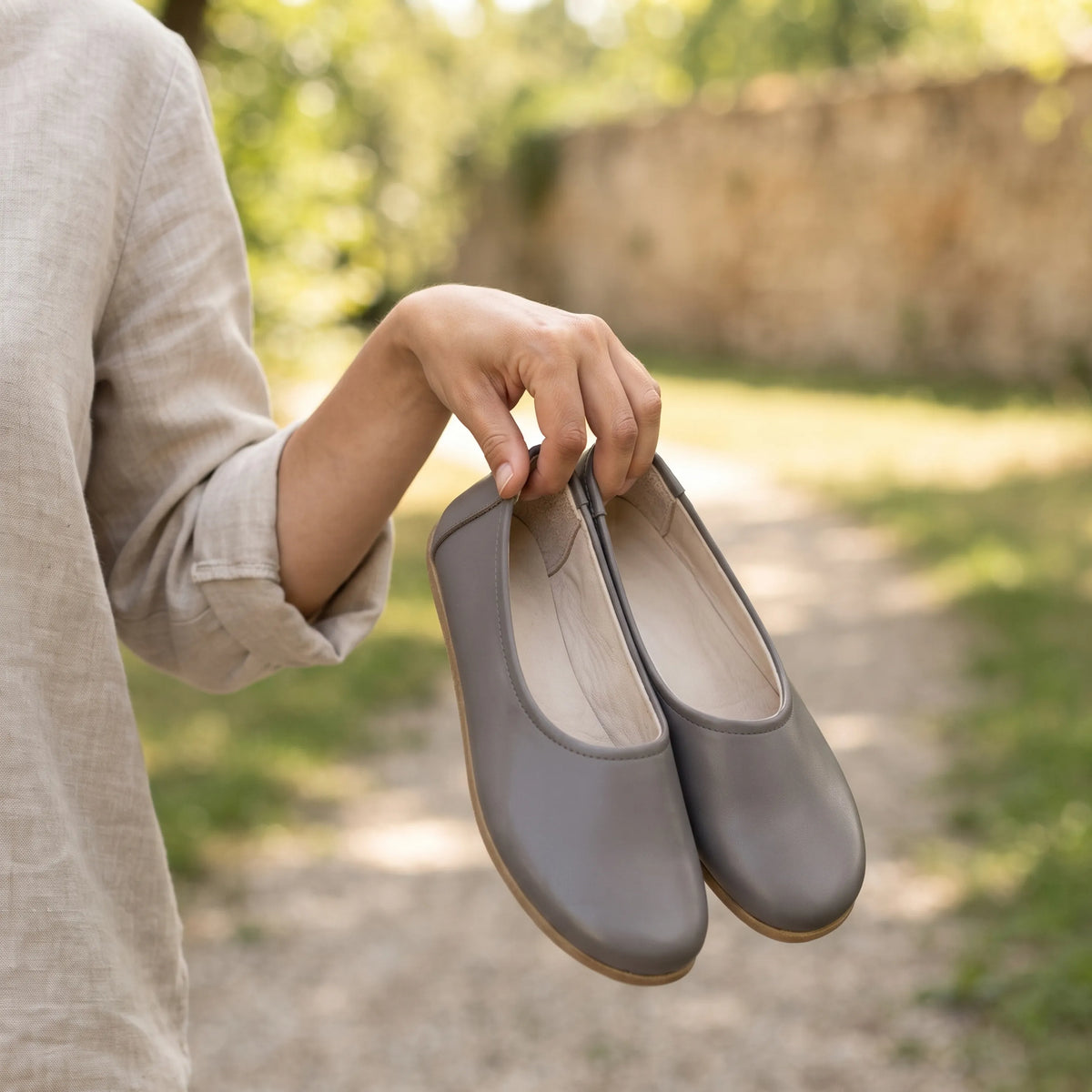 Smooth Barefoot Ballet Shoes – Classic Sole — Leather Sole – Gray