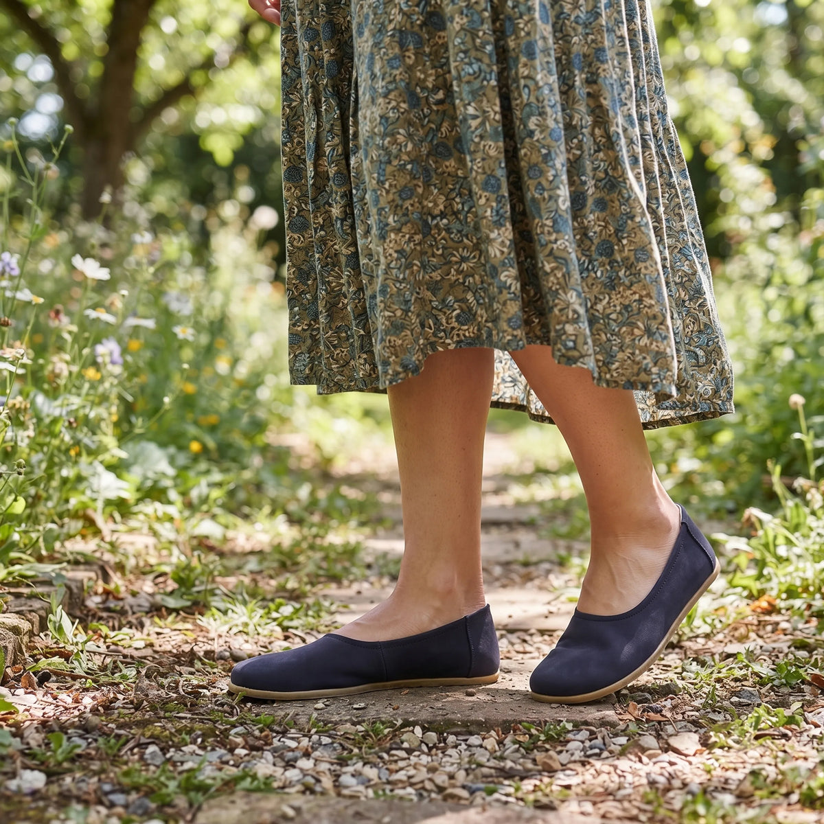 Nubuck Barefoot Ballet Shoes – Classic Sole — Leather Sole – Navy Blue