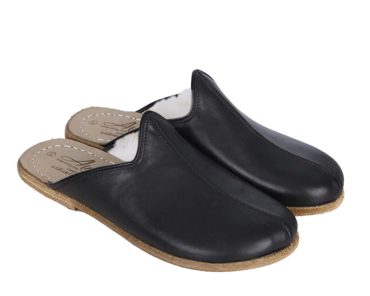 Smooth Barefoot Shearling Sandals Shoes – Classic Sole — Leather Sole – Black