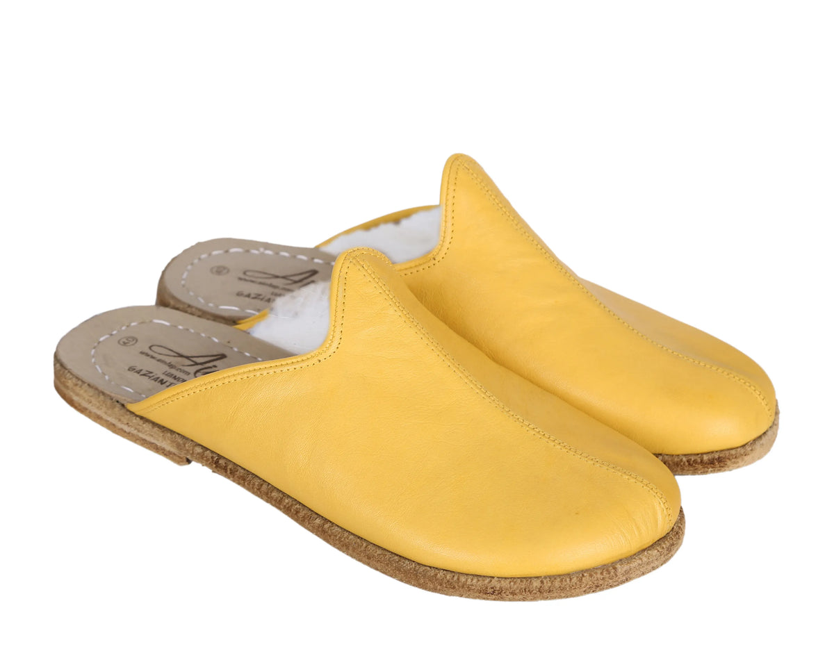 Smooth Barefoot Shearling Sandals Shoes – Classic Sole — Leather Sole – Yellow