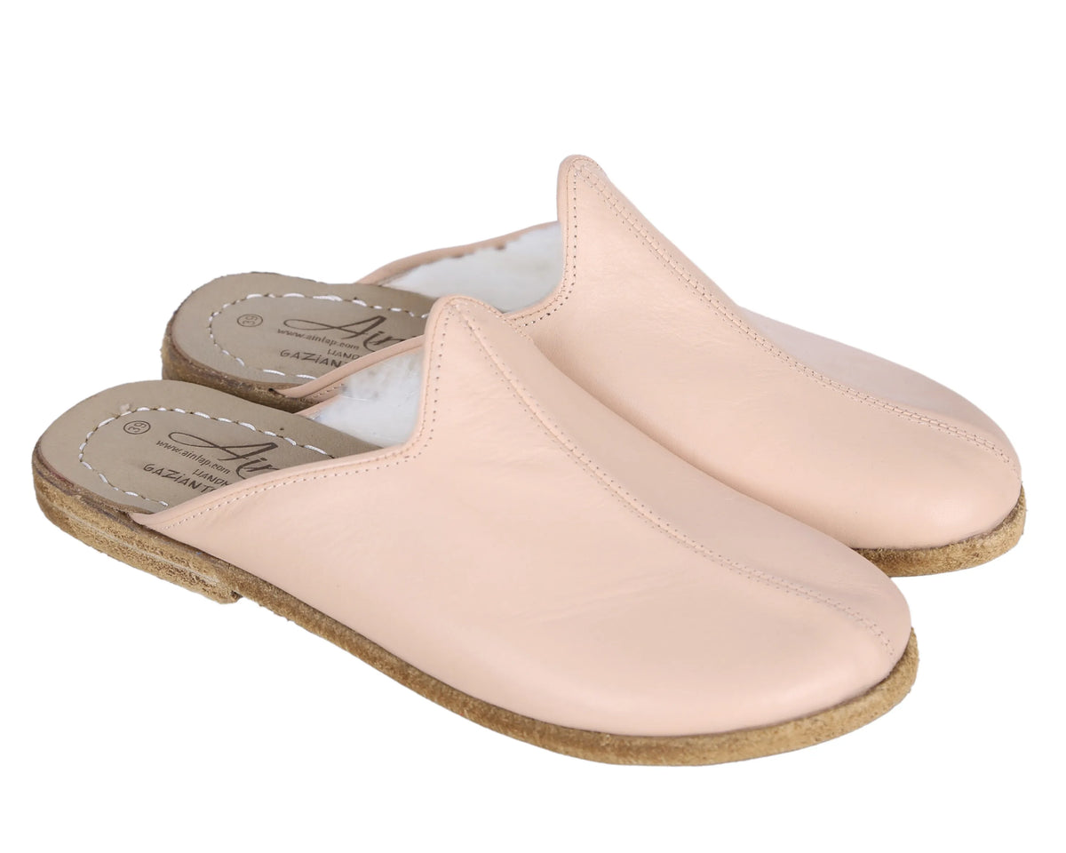 Smooth Barefoot Shearling Sandals Shoes – Classic Sole — Leather Sole – Cream