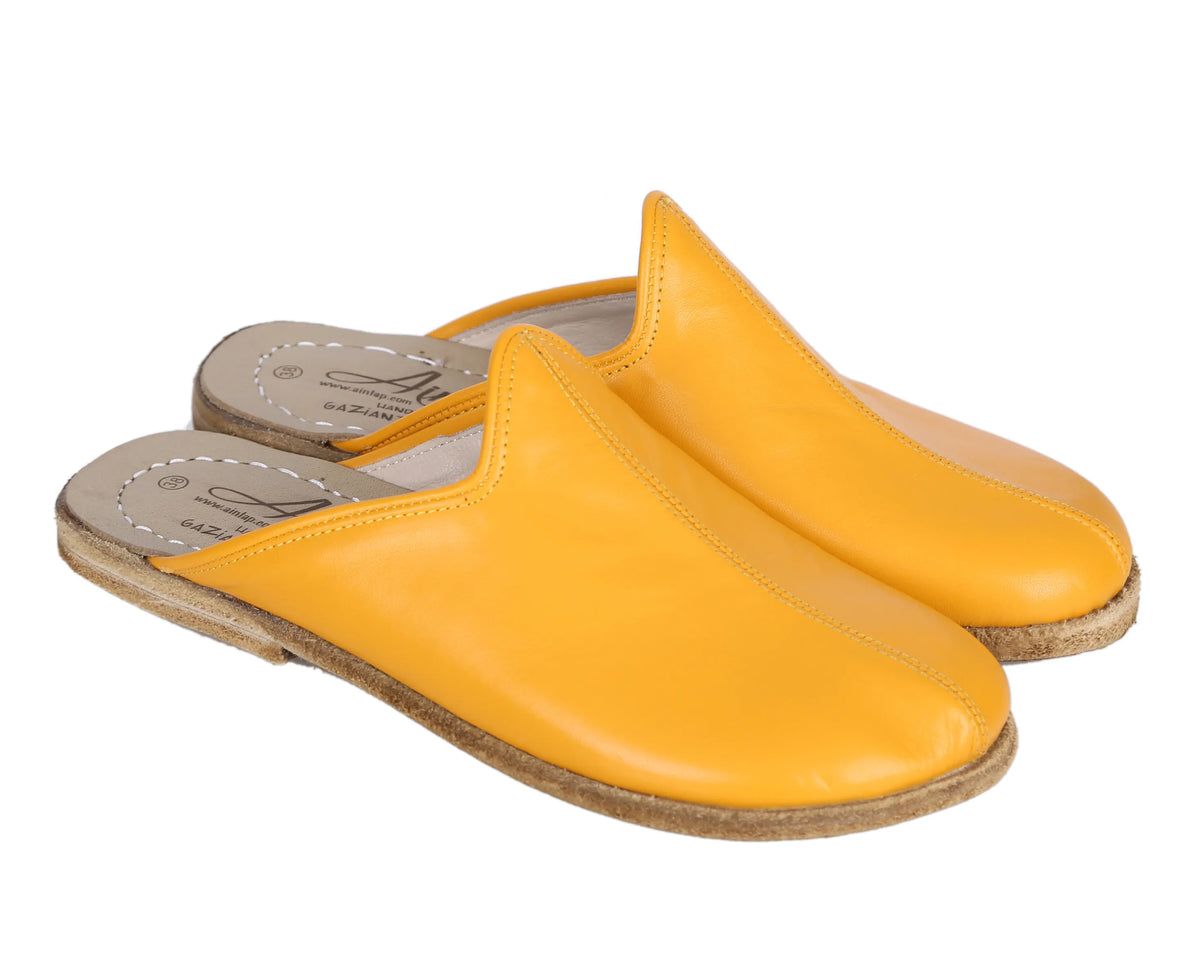 Smooth Barefoot Regular Sandals Shoes – Classic Sole — Leather Sole – Mustard