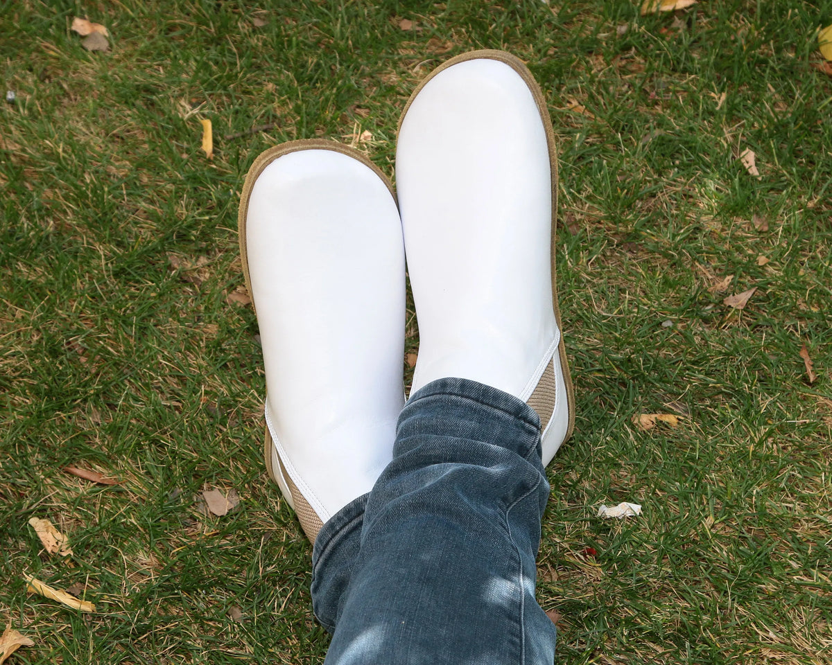 Smooth Barefoot Chelsea Boots Shoes – Classic Sole — Leather Sole – White