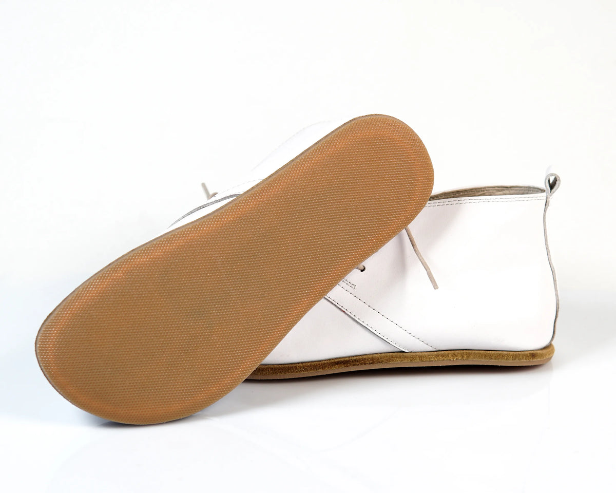 Smooth Barefoot Bootie Laces Shoes – Classic Sole — Leather Sole – White
