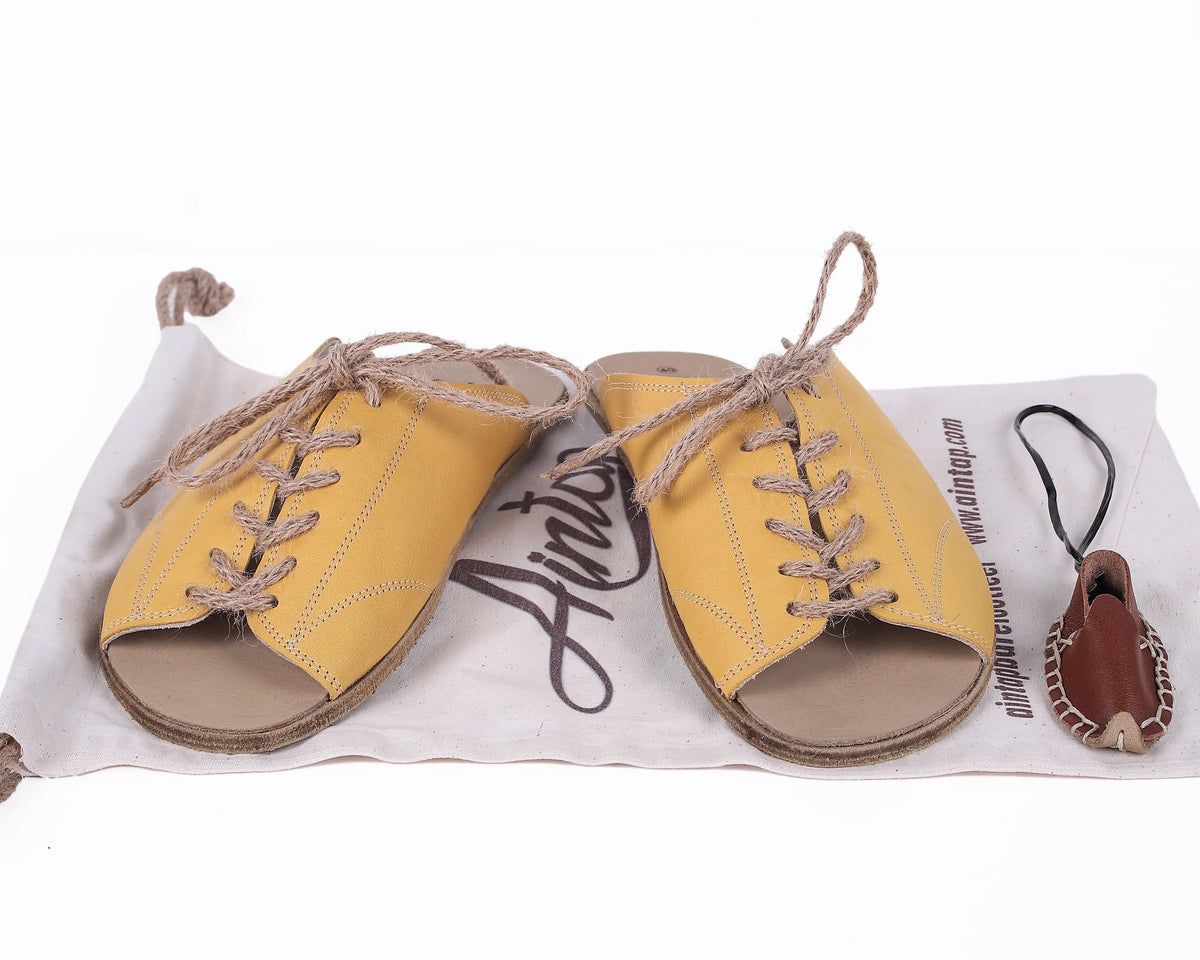 Smooth Barefoot Laces Sandals Shoes – Classic Sole — Leather Sole – Yellow
